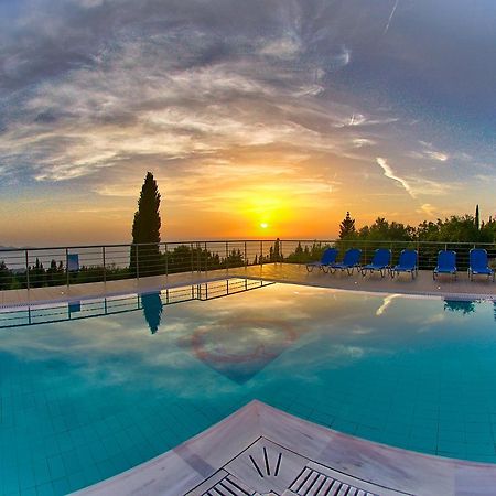 KothréasPanoramic Sunsetアパートメント エクステリア 写真
